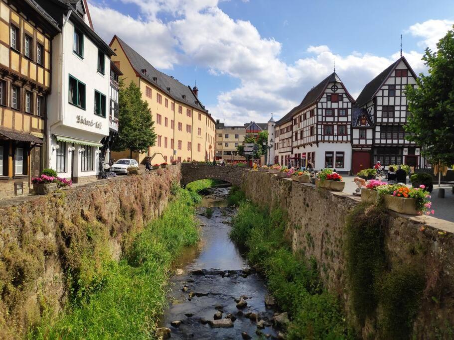 Hideaway Zum Seele Baumeln Lassen ! Bad Muenstereifel